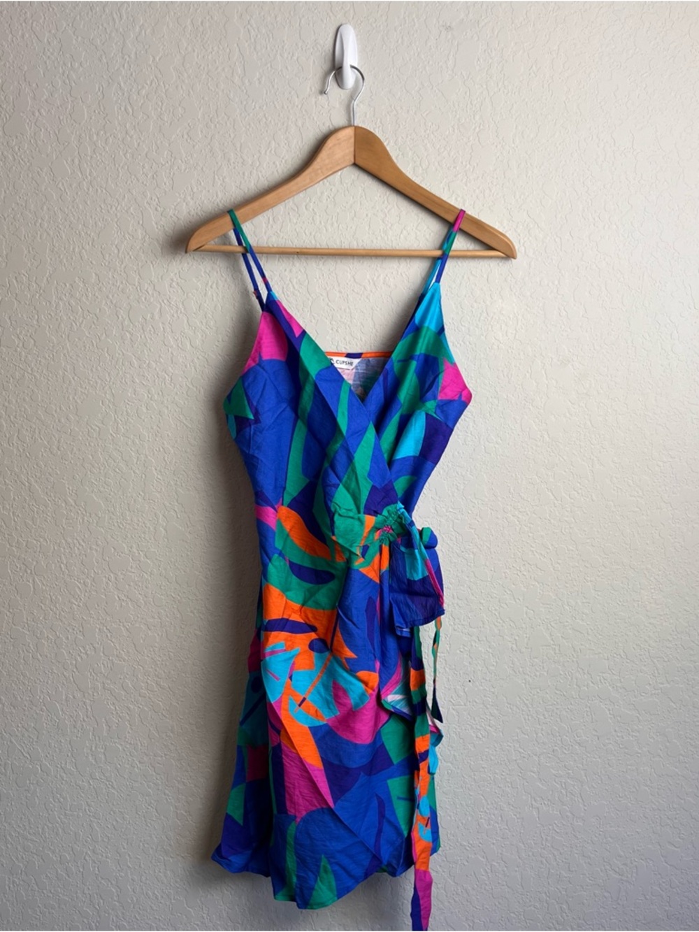 Cupshe Papaya Pop Tropical Mini Wrap Dress Small S Blue Green Print NWT Womens - Picture 3 of 15